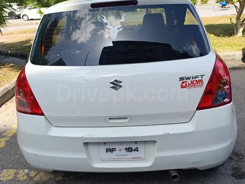 Suzuki Swift 2011