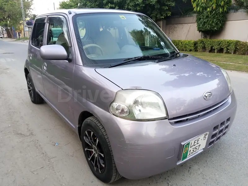 Daihatsu Esse 2007