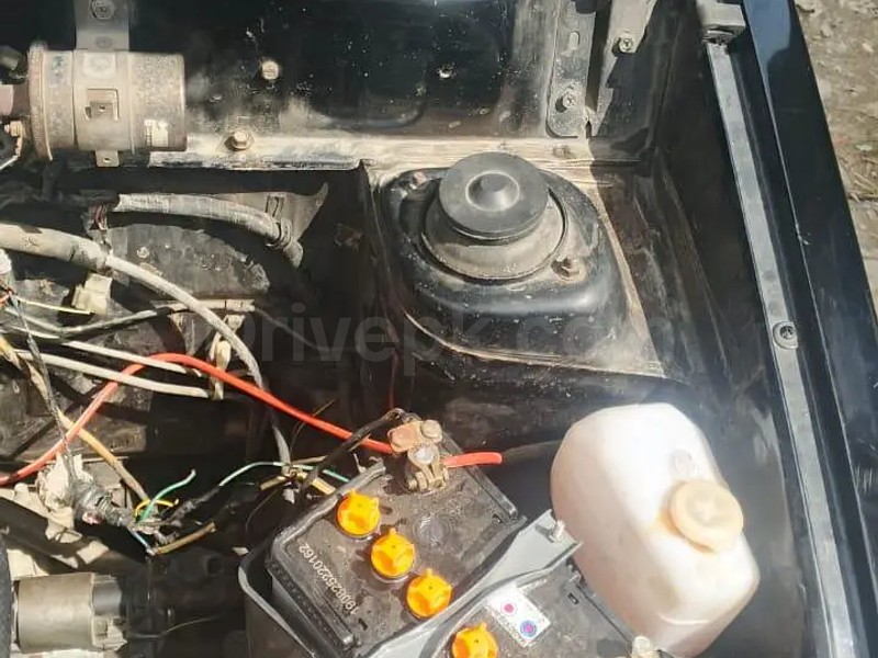 Suzuki Mehran VXR 2012