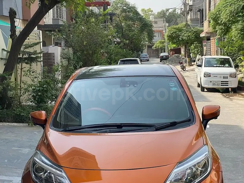 Nissan Note E Power 2016