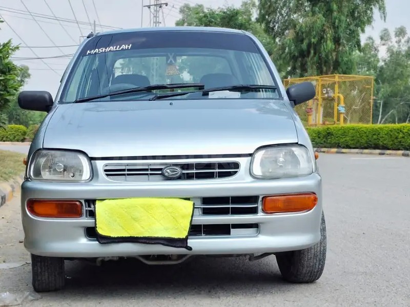 Daihatsu Cuore 2004