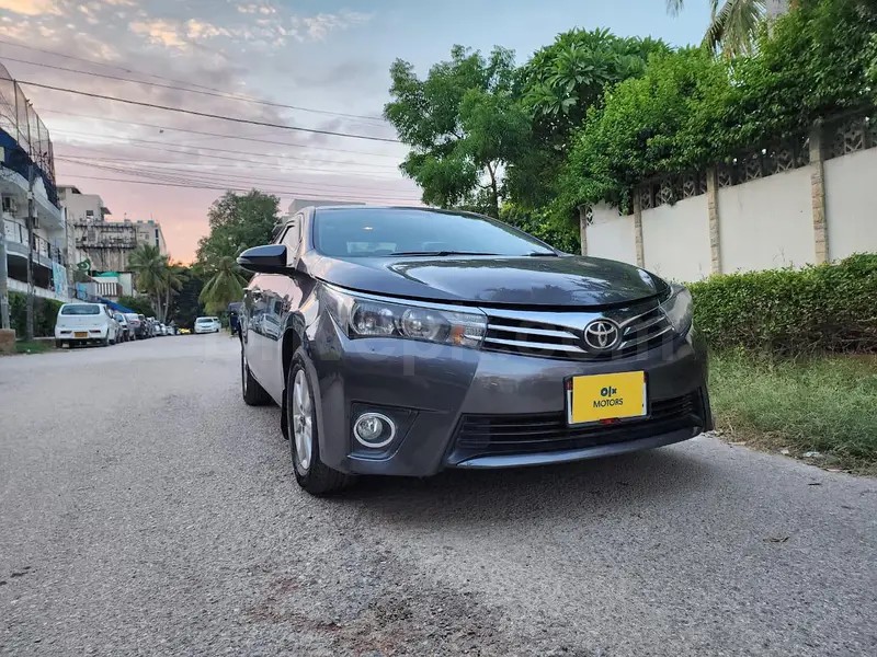 Toyota Altis Grande 2016