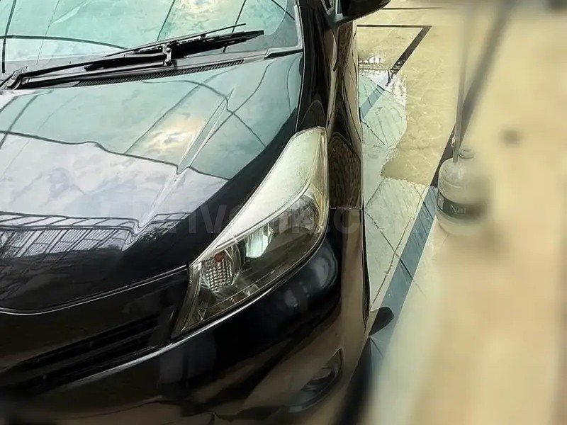 Toyota Vitz 2012