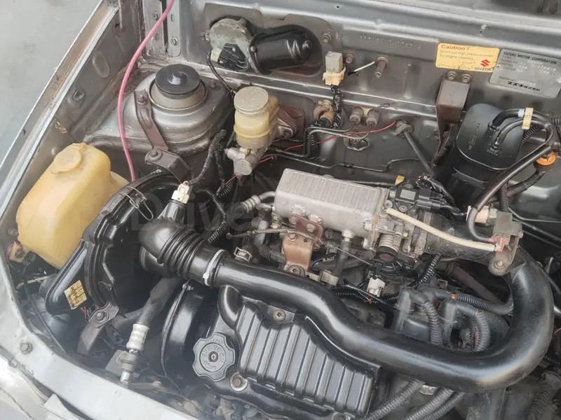 Suzuki Mehran VXR 2013