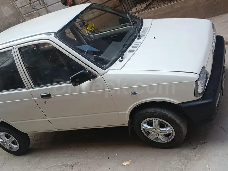 Suzuki Mehran VX 2010