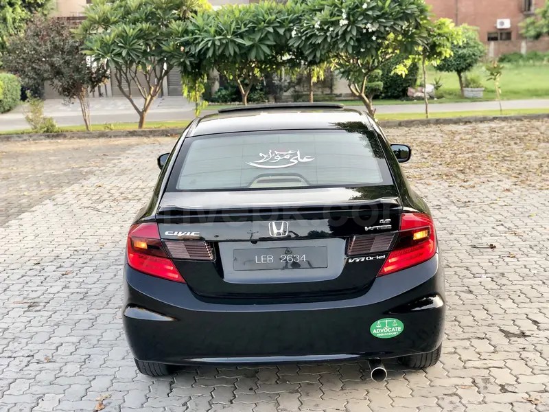 Honda Civic Oriel 2013