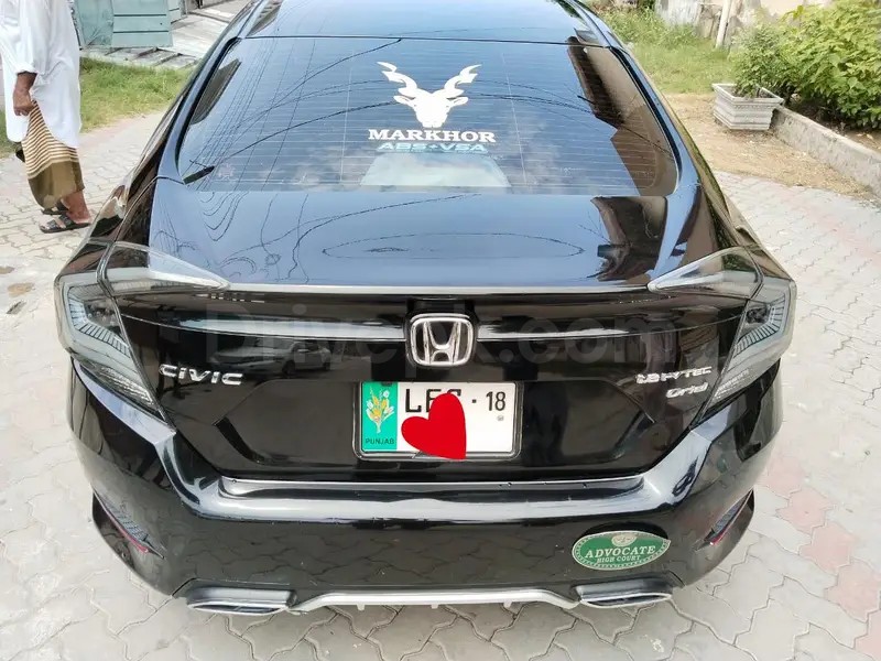 Honda Civic Oriel 2017