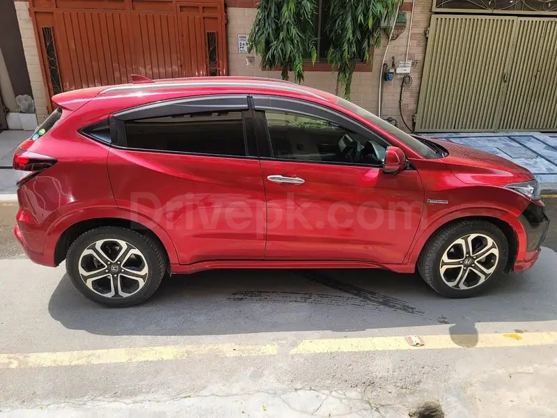 Honda Vezel 2015