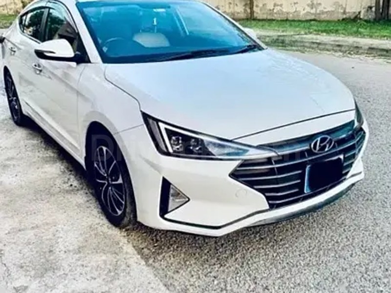 Hyundai Elantra 2021