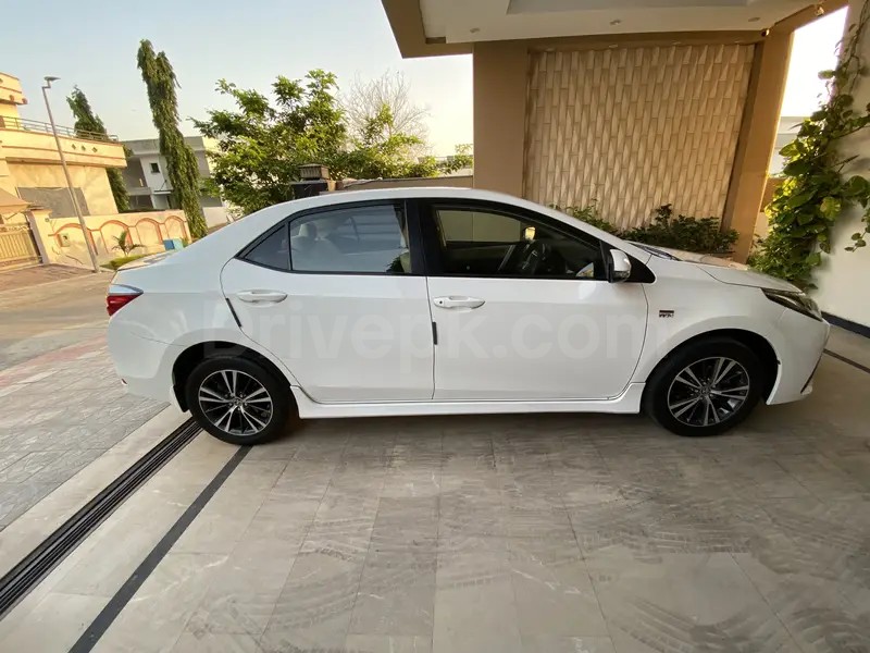 Toyota Corolla Altis 2018