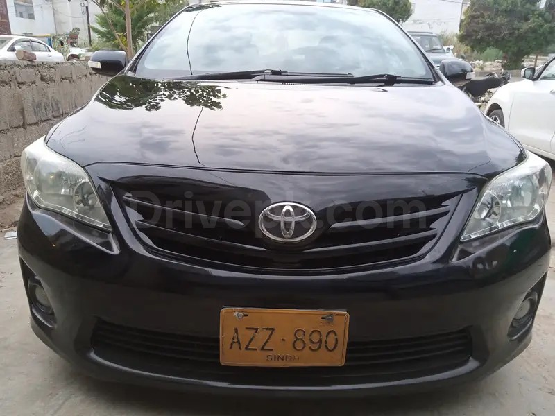 Toyota Corolla Altis 2013
