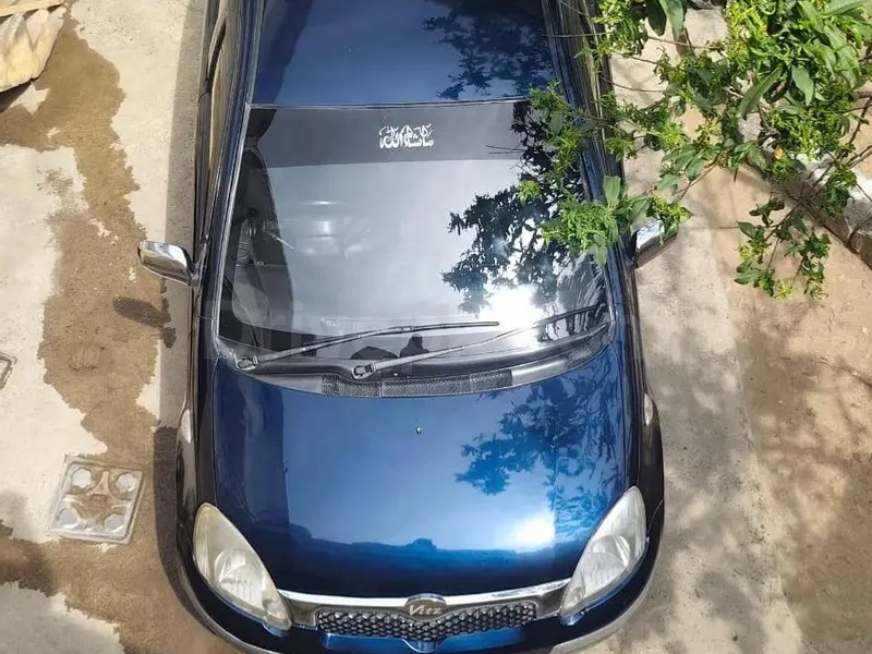 Toyota Vitz 2003