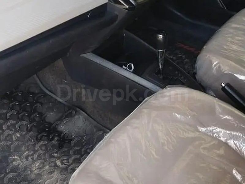 Toyota Corolla Axio 2018