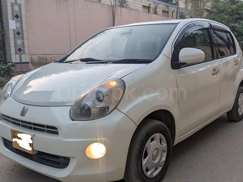 Toyota Passo 2010