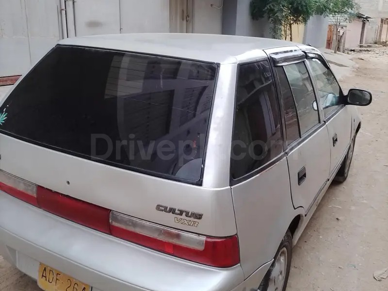 Suzuki Cultus VXR 2001
