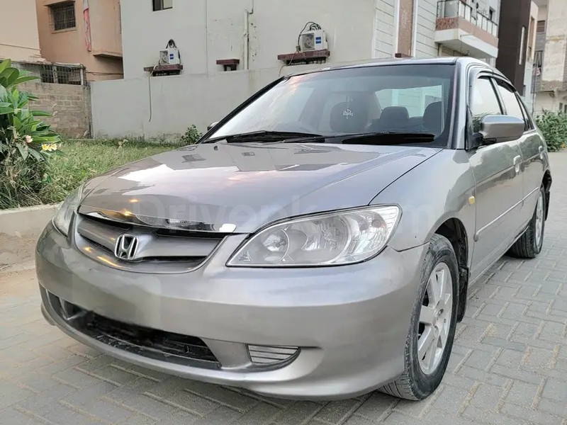 Honda Civic Prosmetic 2004