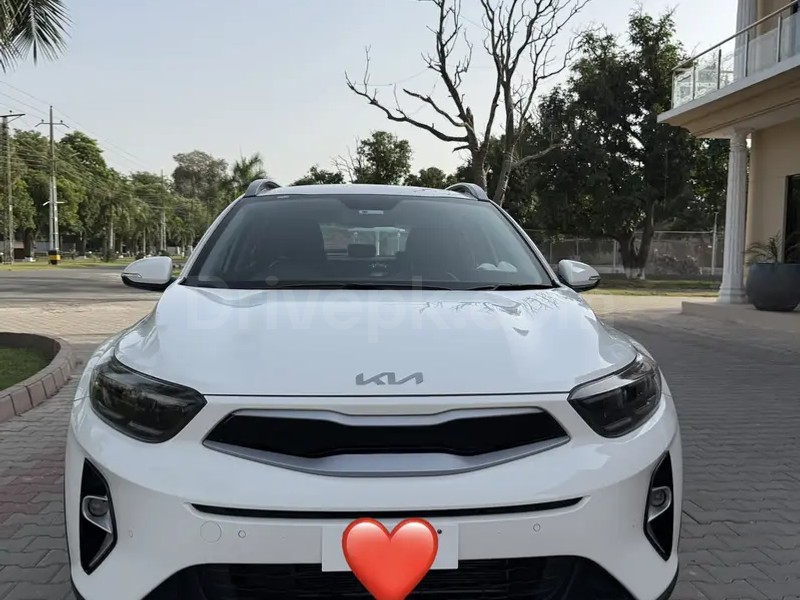 KIA STONIC 2024
