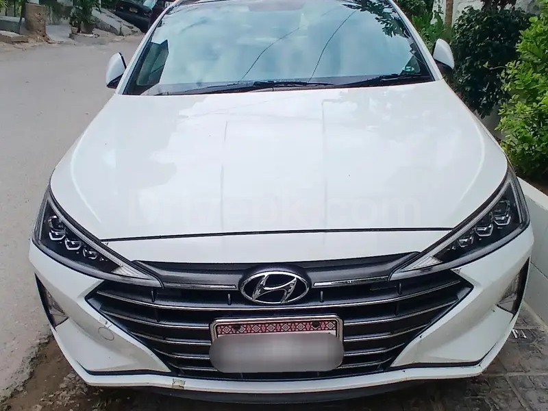 Hyundai Elantra 2021
