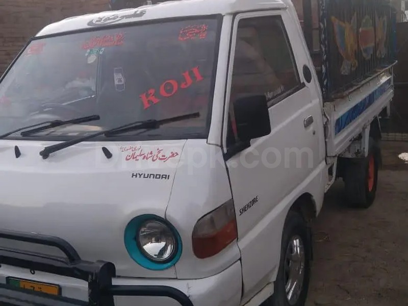 Hyundai Shehzore 2004