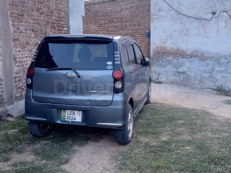 Daihatsu Mira 2007