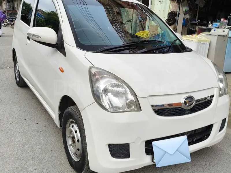 Daihatsu Mira 2008