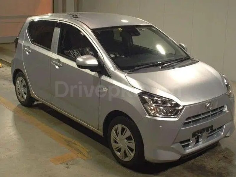 Daihatsu Mira 2022