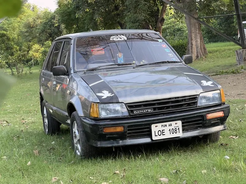 Daihatsu Charade 1992