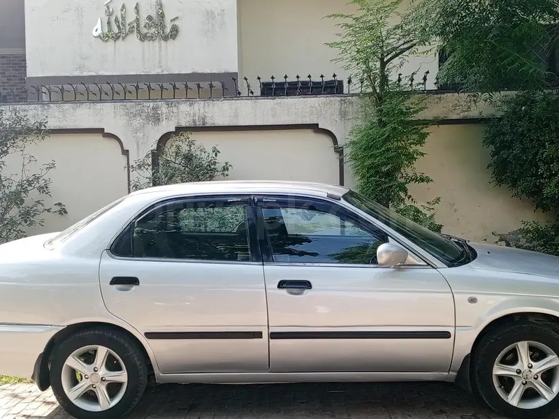 Suzuki Baleno 2004