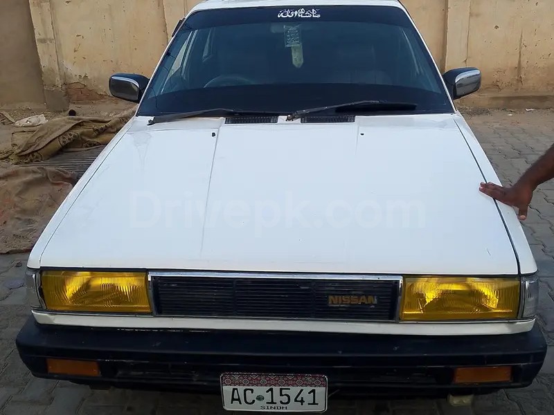 Nissan Sunny 1987