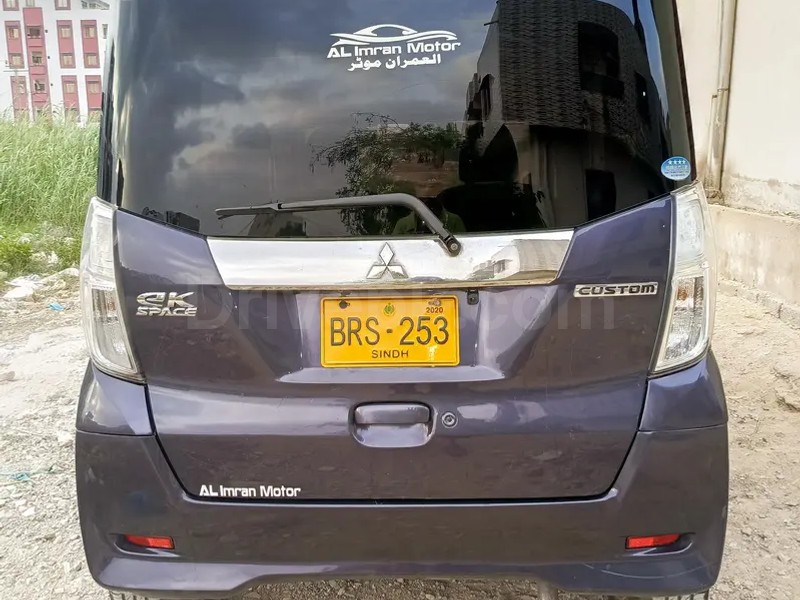 Mitsubishi EK Space Custom 2015