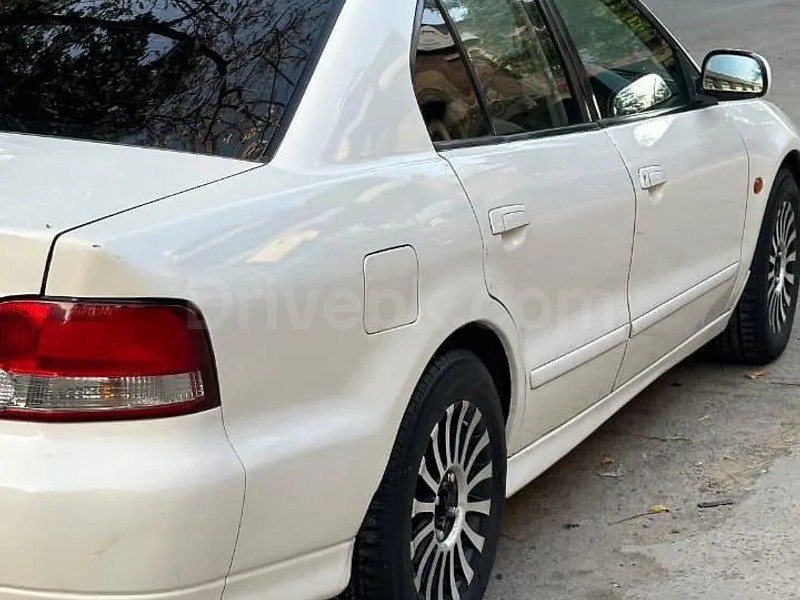 Mitsubishi Galant 1998