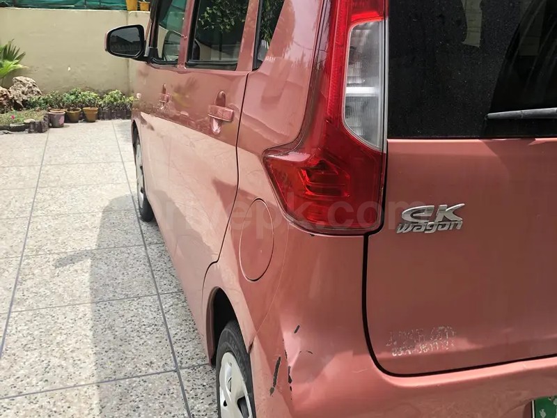 Mitsubishi Ek Wagon 2017