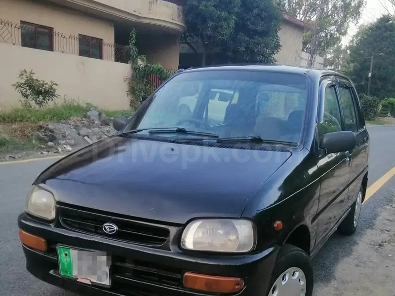 Daihatsu Cuore 2002