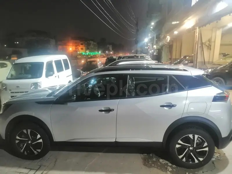 Peugeot 2008 Allure 2023