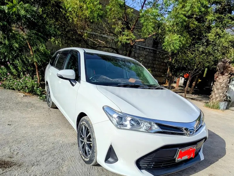 Toyota Corolla Fielder 2020