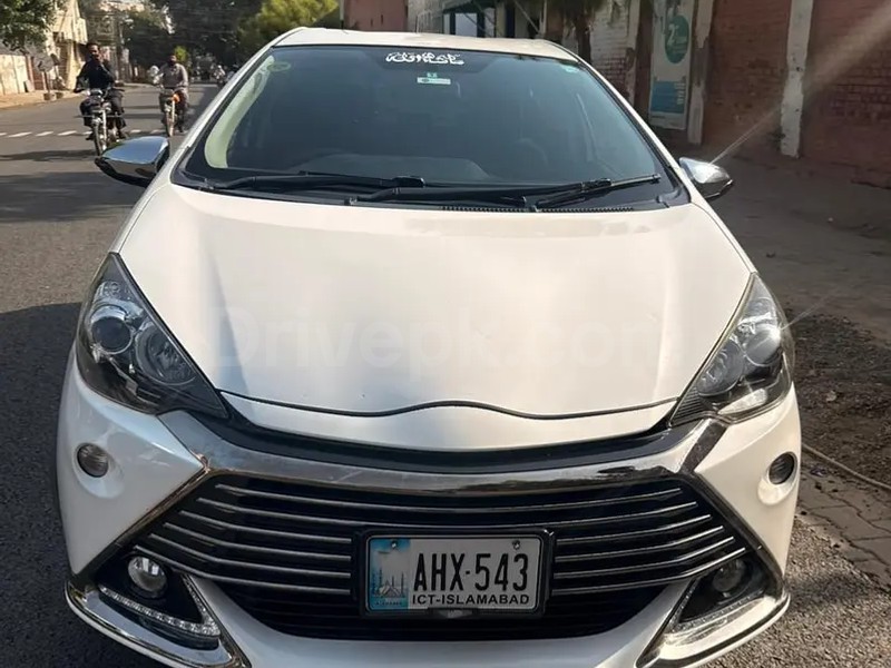 Toyota Aqua 2014