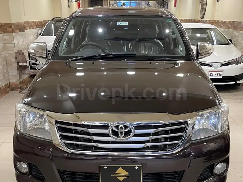 Toyota Hilux 2013