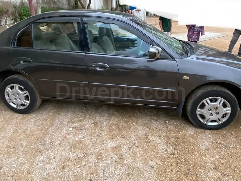 Honda Civic EXi 2005