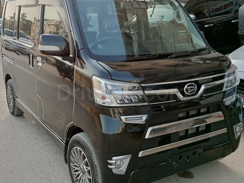 Daihatsu Atrai Wagon 2018