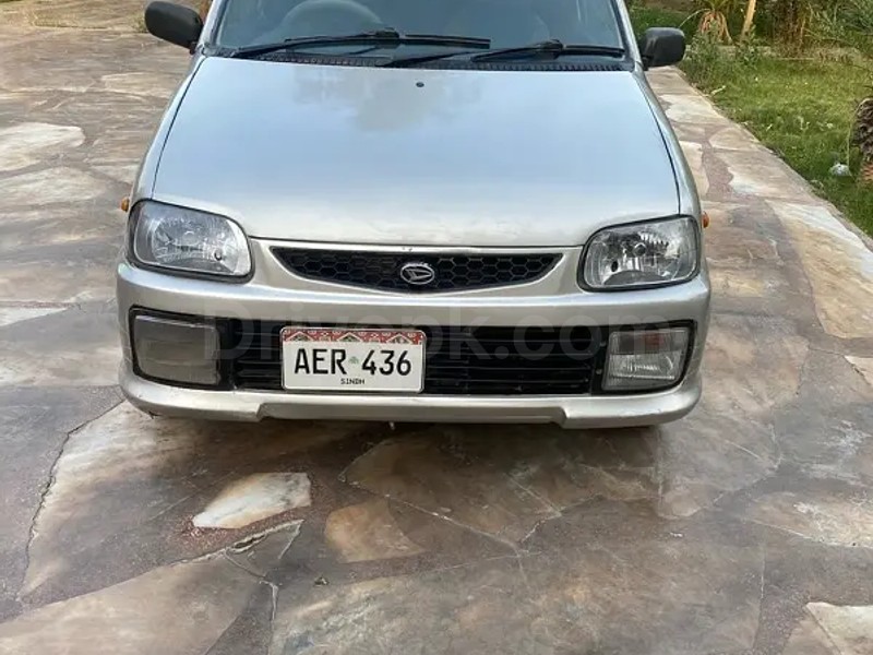 Daihatsu Cuore 2003