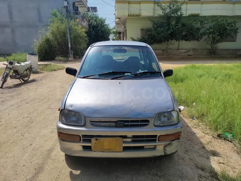 Daihatsu Cuore 2001