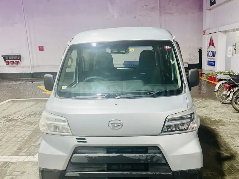 Daihatsu Hijet 2020