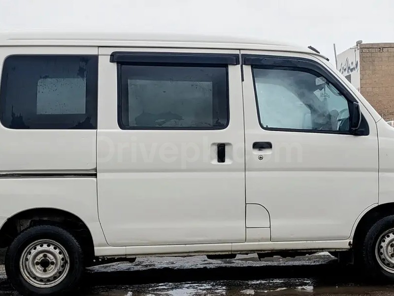 Daihatsu Hijet 2018