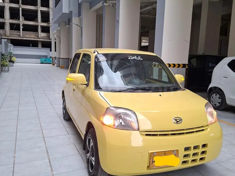Daihatsu Esse 2006