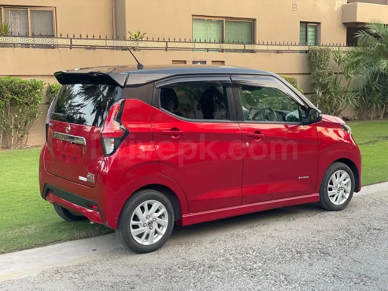 Nissan Dayz Highway Star 2022