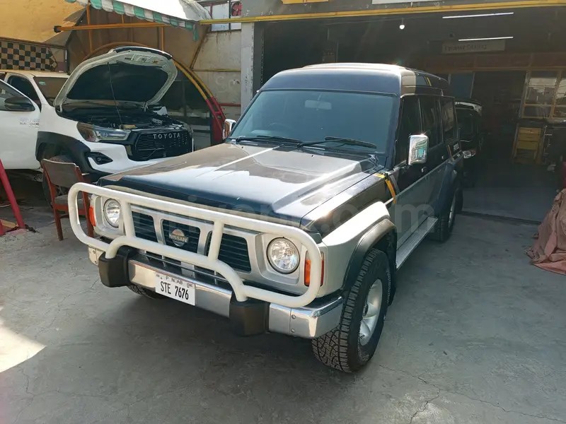 Nissan Patrol 1992