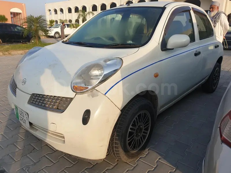 Nissan March 2006