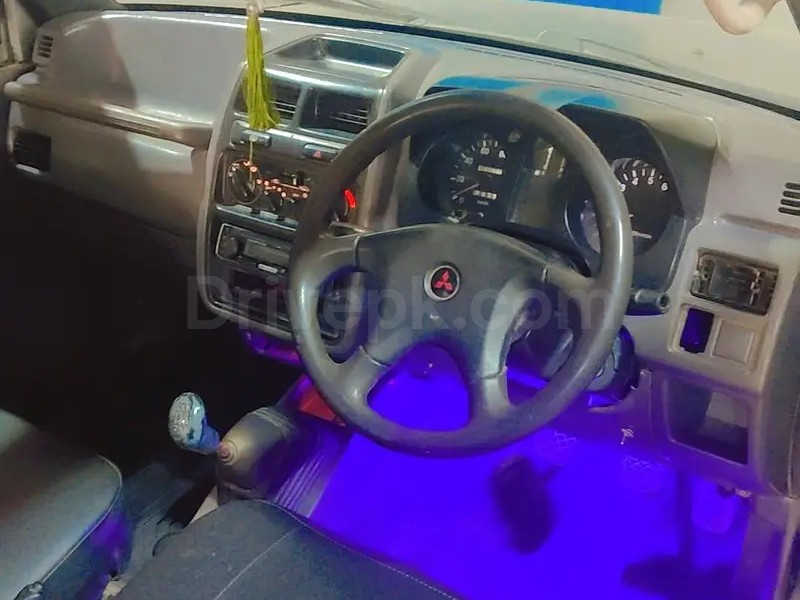 Mitsubishi Pajero Mini 2007