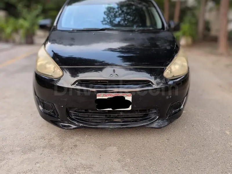 Mitsubishi Mirage 2012