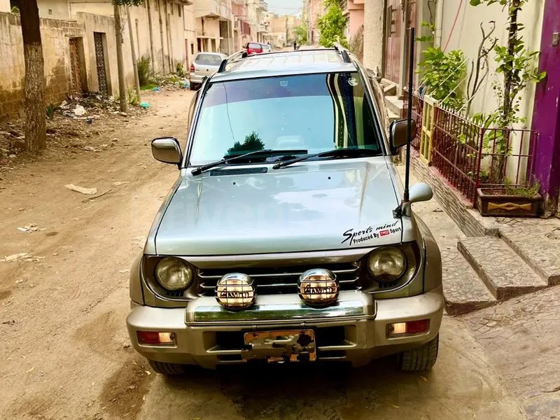 Mitsubishi Pajero 1997